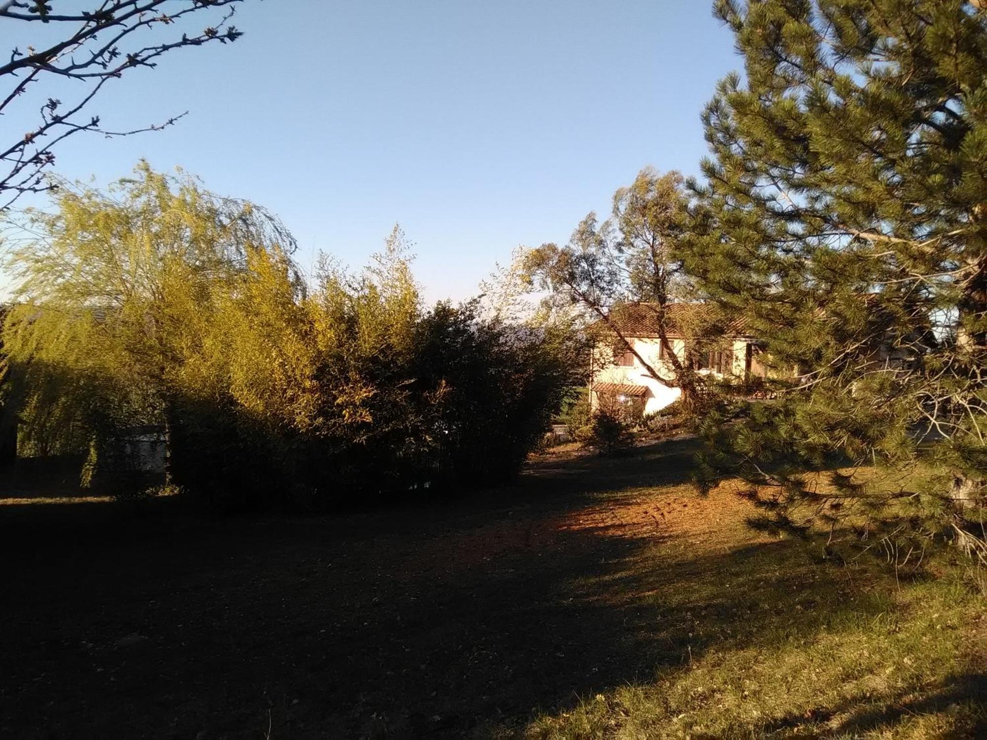 Patrice Et Chrstel Appartement Independant Chatuzange-le-Goubet エクステリア 写真